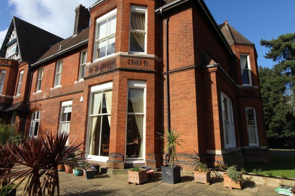 St. Anthony's Crescent, Ipswich, IP4 2 bed flat £1,000 pcm (£231 pw)