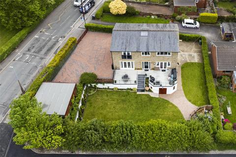 4 bedroom detached house for sale, Kitson Hill Road, Mirfield, WF14