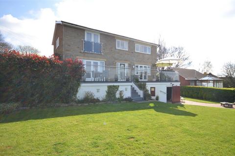 4 bedroom detached house for sale, Kitson Hill Road, Mirfield, WF14