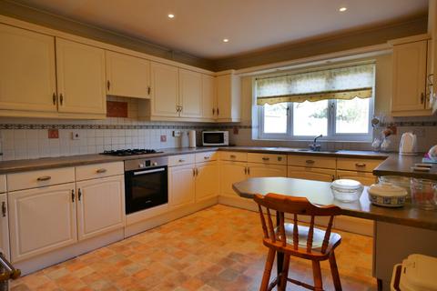 87 Grove Road, Tiptree, Colchester, CO5 0JG