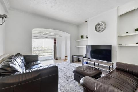 63 High View Road, Guildford, GU2 7RU
