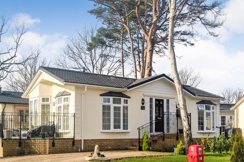 2 bedroom park home for sale - Beacon Hill, Dorset, BH16