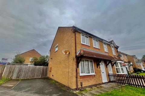 3 bedroom semi-detached house to rent, 26 Meadowsweet Road, LE5 1TP