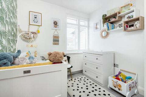67 Abbott Avenue, London, SW20 8SG