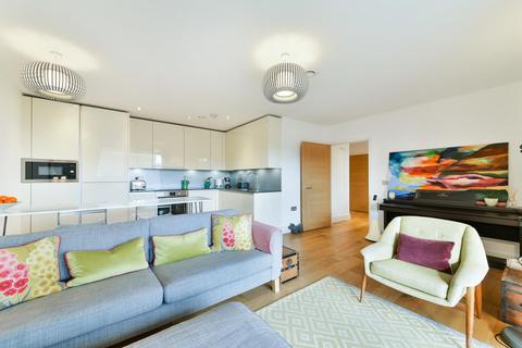 Bowline Court, Brentford, London, TW8