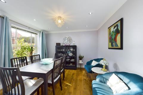 22 Brecon Avenue, Worcester, WR4 0RJ