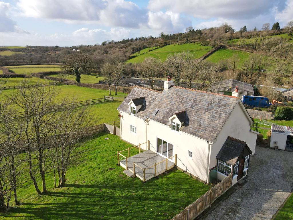 Forda, Sourton, Okehampton, Devon, EX20 3 bed equestrian property £