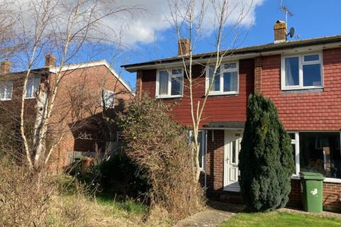 38 Bathurst Road, Staplehurst, Tonbridge, TN12 0LQ