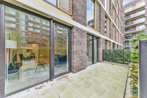 Studio to rent, John Cabot House, Royal Wharf, London, E16