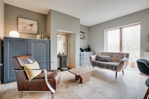 31 Willingham Road, Over, Cambridge, CB24 5PD