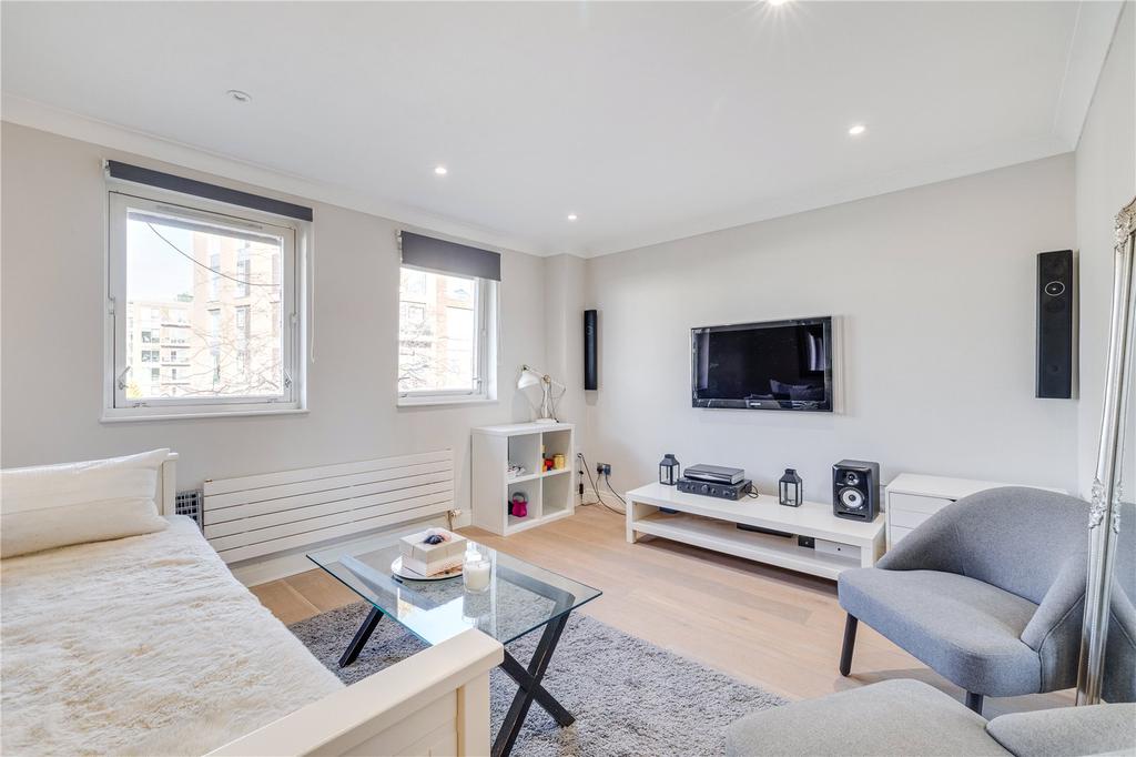 Bedroom/Reception