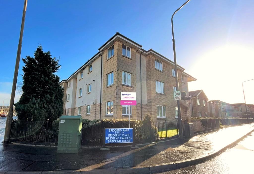 Bridgend Gardens, Bathgate 2 bed apartment £139,000