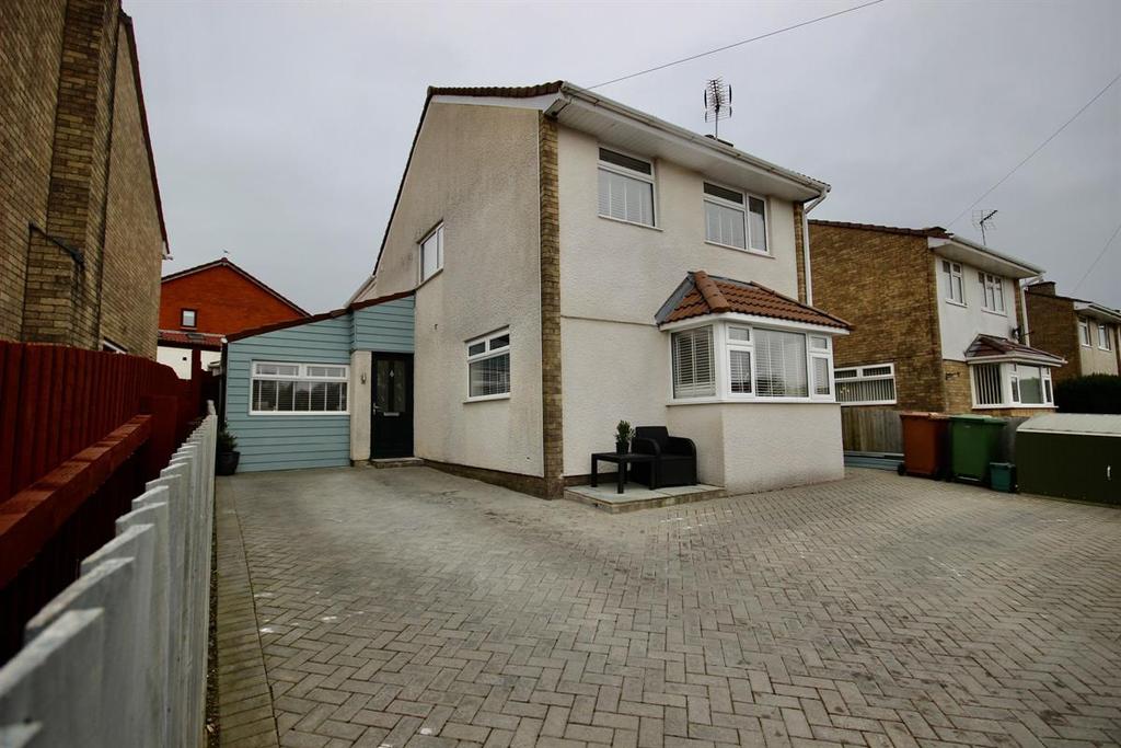 Waun Goch Road, Oakdale, Blackwood 4 bed detached house £365,000