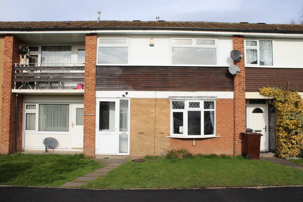 Highwood Avenue, Solihull 3 bed terraced house to rent £950 pcm (£219 pw)