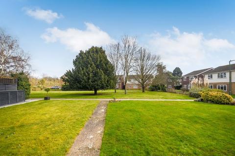 14 The Dell, Bexley, DA5 2AG