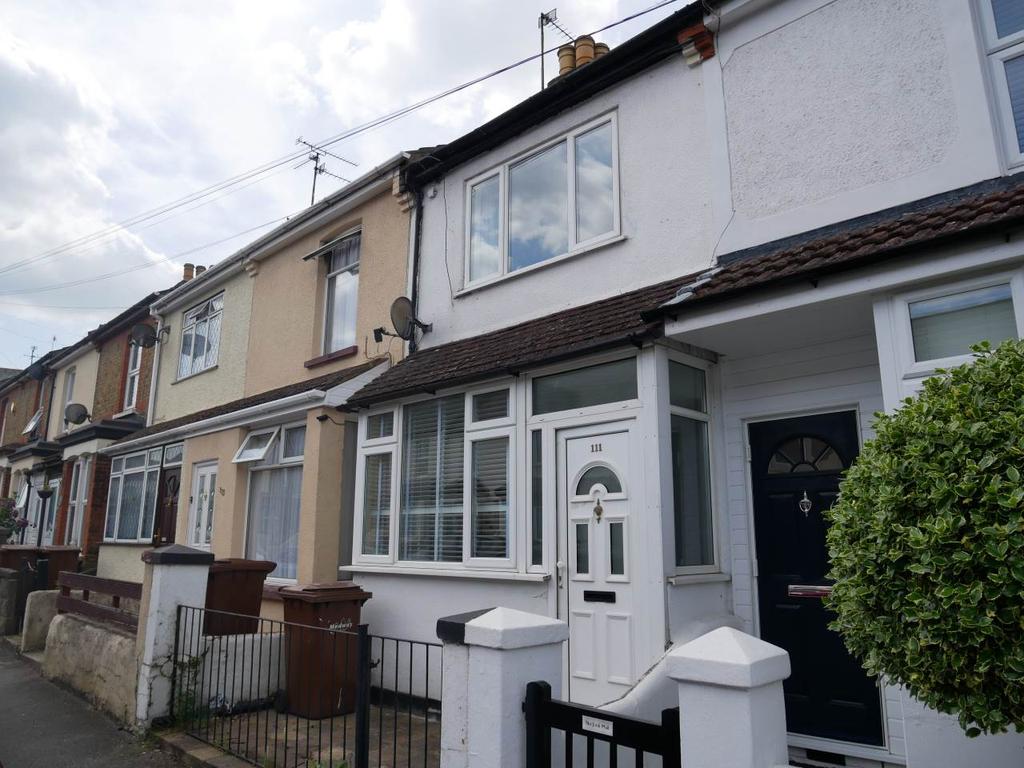 Milton Road, Gillingham, Kent 3 bed terraced house £975 pcm (£225 pw)