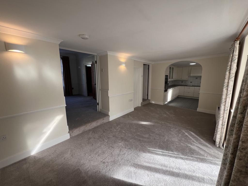 Rear Kitchen/Dining Room