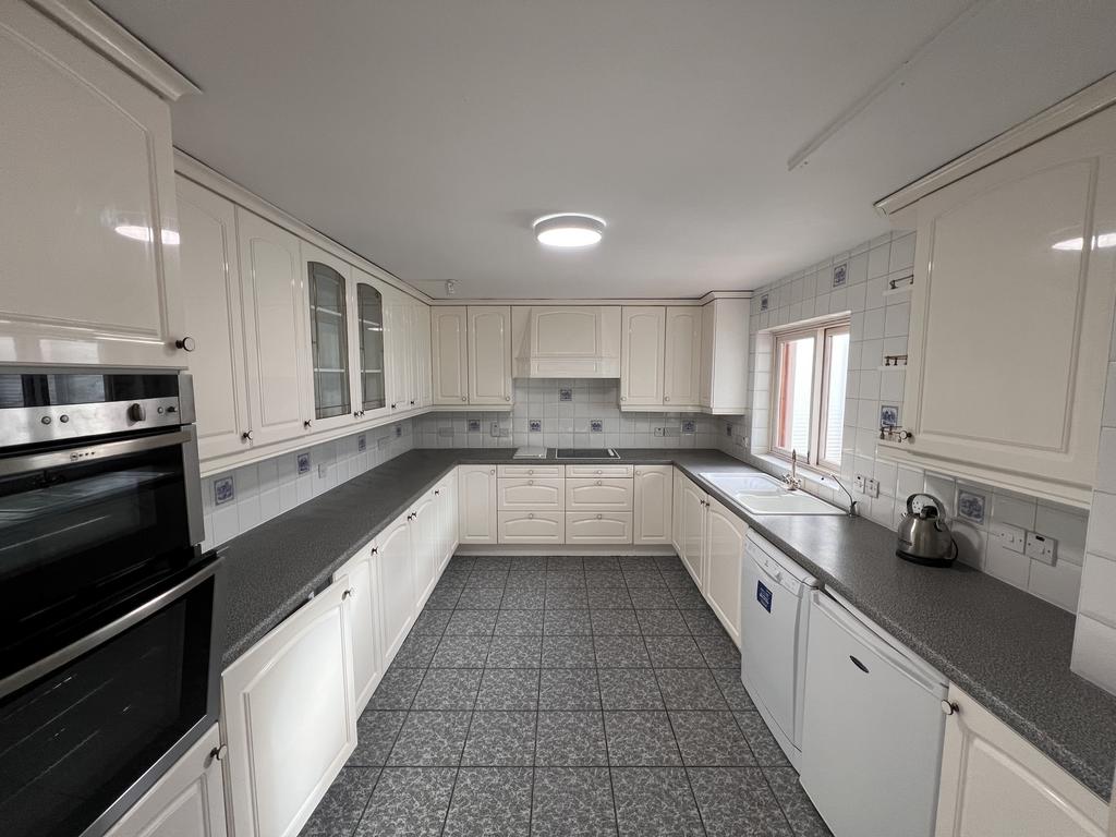 Rear Kitchen/Dining Room