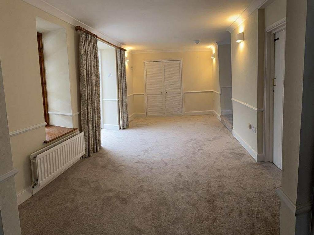 Rear Kitchen/Dining Room