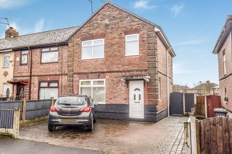 Leigh Avenue, Widnes 3 bed townhouse £150,000