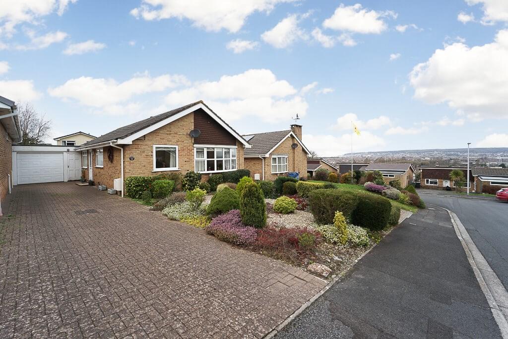 Maidstone Grove, Bleadon Hill, WestonSuperMare, BS24 3 bed detached