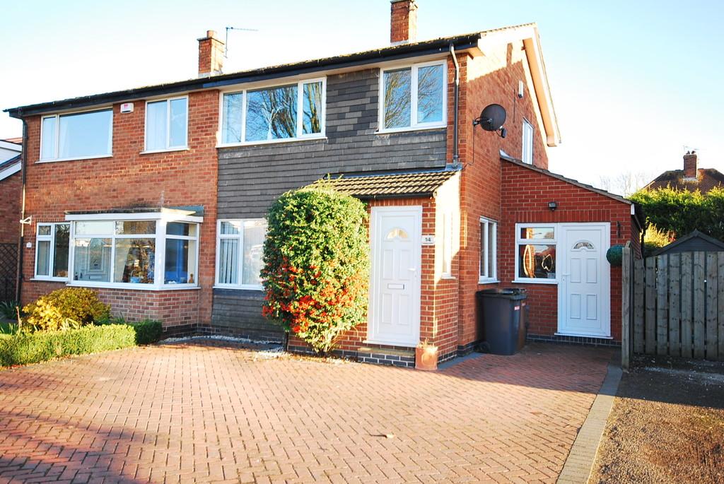 Bowbridge Gardens, Bottesford 3 bed semidetached house £850 pcm (£