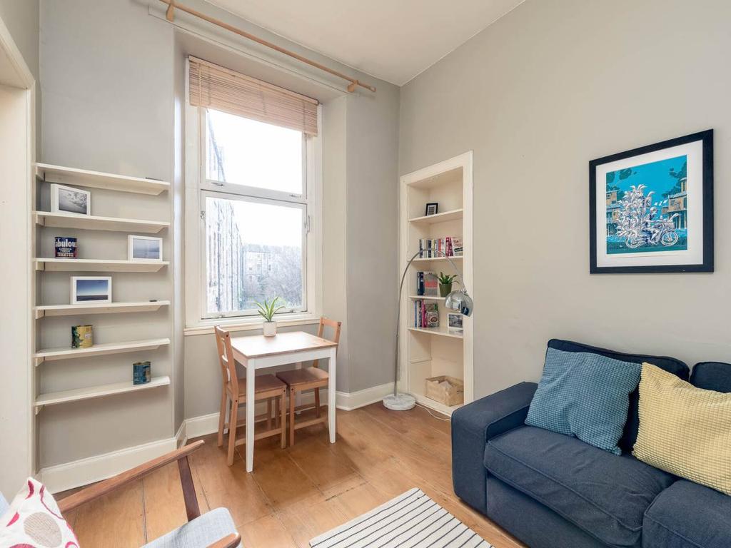 Dalmeny Street, Leith, Edinburgh 2 bed flat £215,000