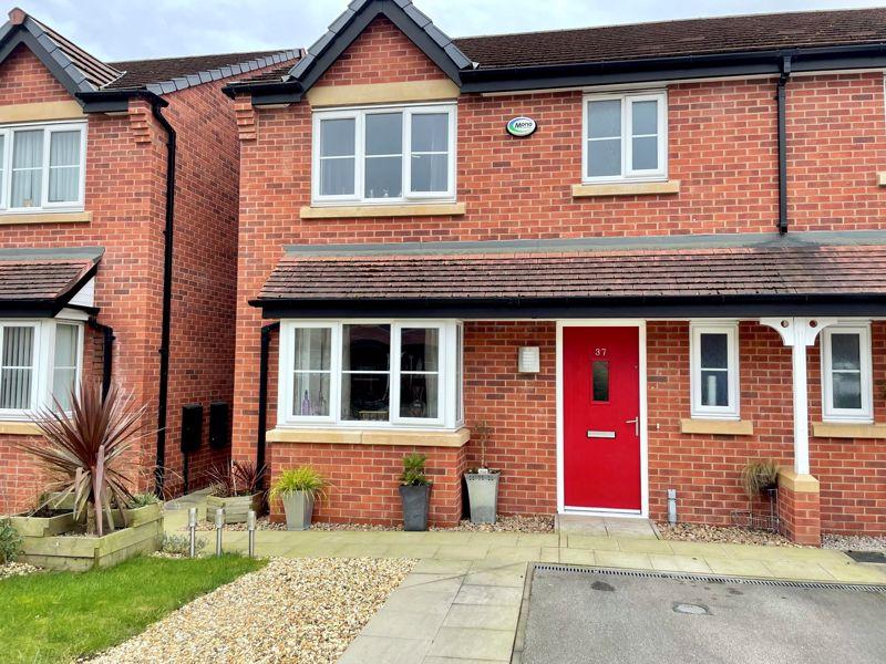 St Thomas More Drive, Ainsdale 3 bed semidetached house £53,750