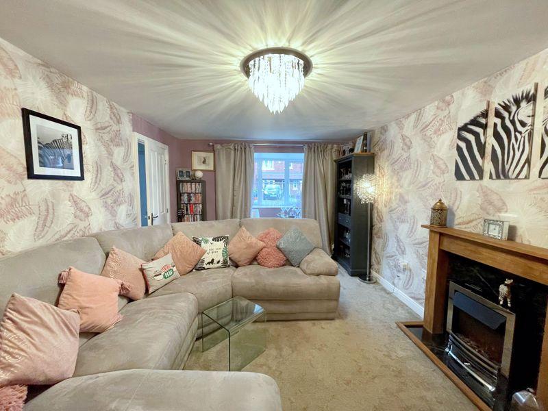 St Thomas More Drive, Ainsdale 3 bed semidetached house £53,750