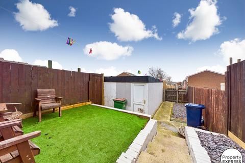 3 bedroom terraced house to rent - Moorcock Close, Middlesbrough, North Yorkshire, TS6
