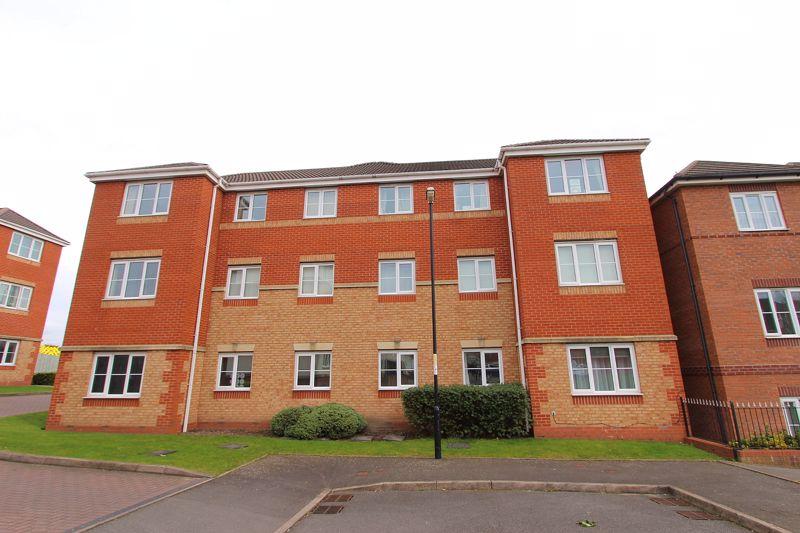 Thornbury Road, Walsall 2 bed apartment £625 pcm (£144 pw)