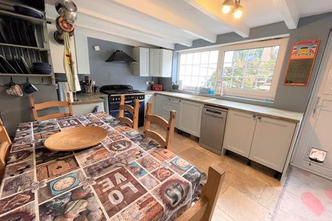 26 Mount Bennett Road, Tywardreath, Par, PL24 2QX