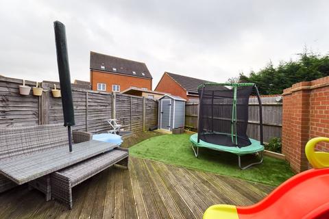 3 Goldsmith Close, Aylesbury, HP21 9FW
