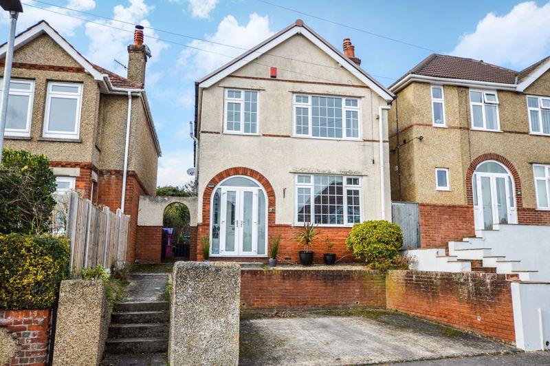 New Zealand Avenue, Salisbury * VIDEO TOUR* 5 bed detached house £485,000