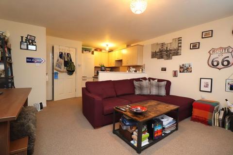 1 bedroom maisonette to rent, Tuffley Lane, Gloucester