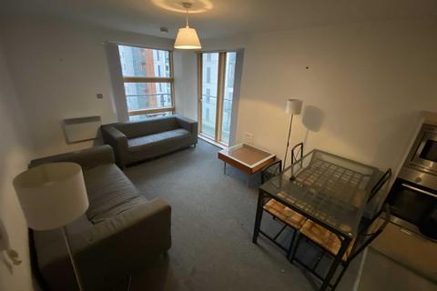 2 bedroom flat for sale - Masson Place, 1 Hornbeam Way, Green Quarter