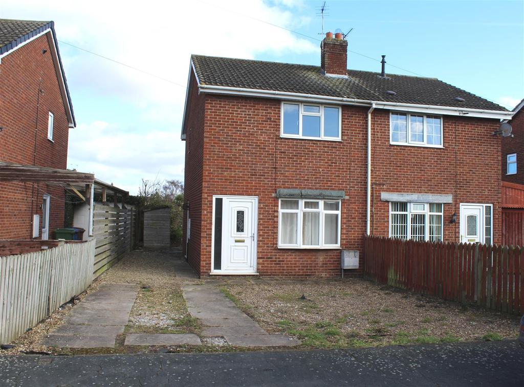 Cherry Drive, HolmeOnSpaldingMoor... 2 bed semidetached house £