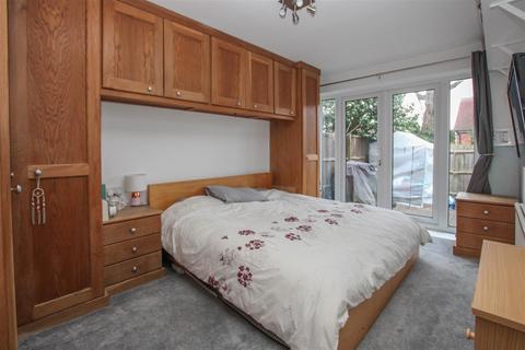 26 Hammonds Lane, Great Warley, Brentwood, CM13 3AQ