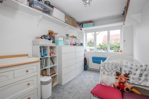 26 Hammonds Lane, Great Warley, Brentwood, CM13 3AQ