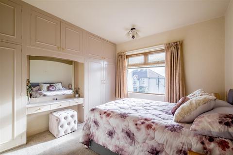 57 Bracken Road, Brighouse, HD6 2HX