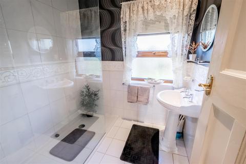 57 Bracken Road, Brighouse, HD6 2HX