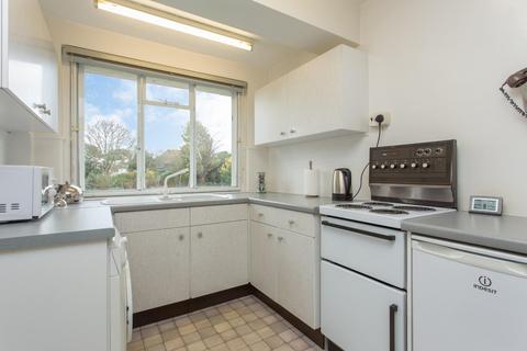 17 Barnes Avenue, Westbrook, Margate, CT9 5EQ