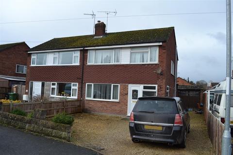 38 Castlefields, Leominster, HR6 8BG