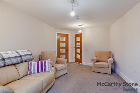 1 bedroom apartment for sale, Weighbridge Court, 301 High Street, Chipping Ongar, Essex, CM5 9FD