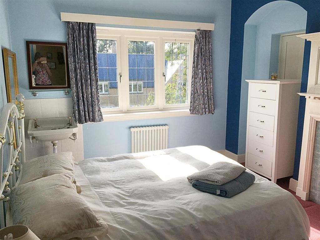 Westhill bedroom 3.jpg