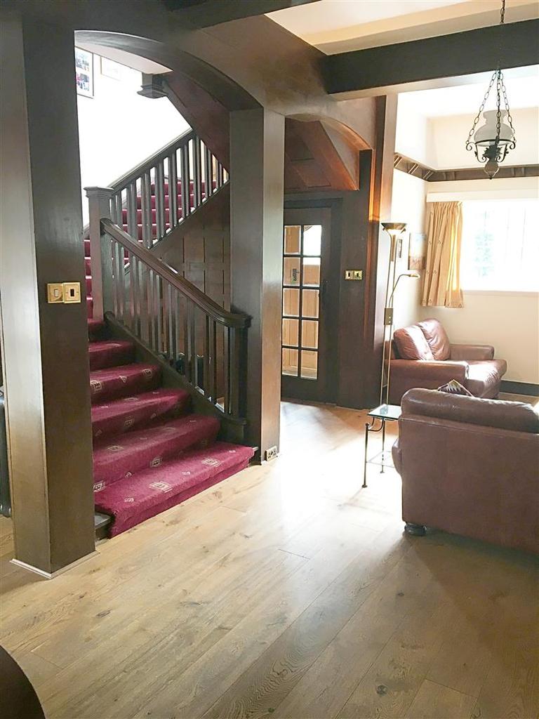 Westhill hall.jpg