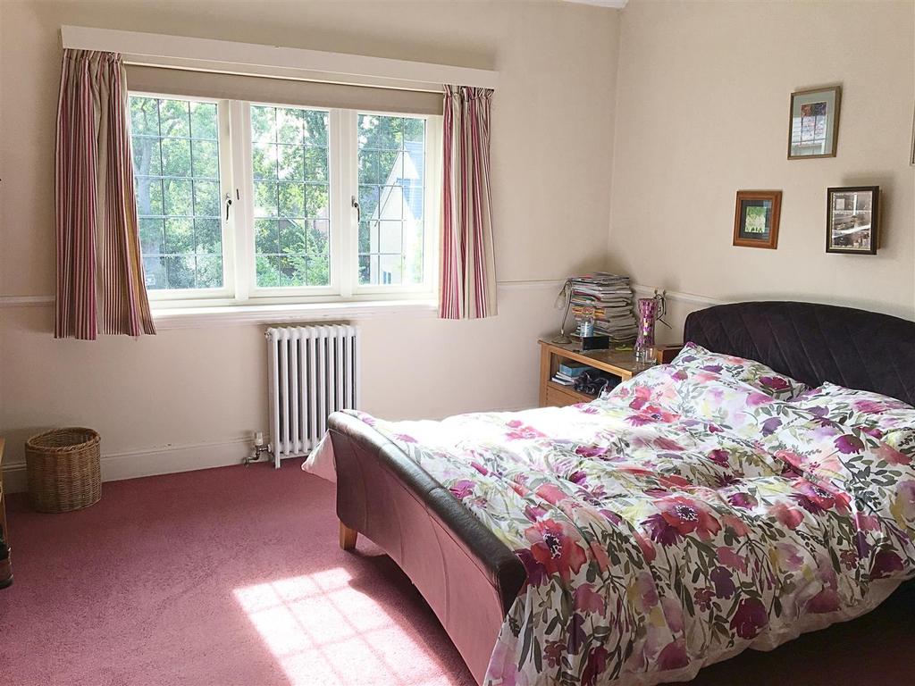Westhill bedroom 1.jpg
