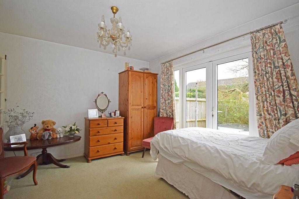 21 Birmingham Road, dining.jpg