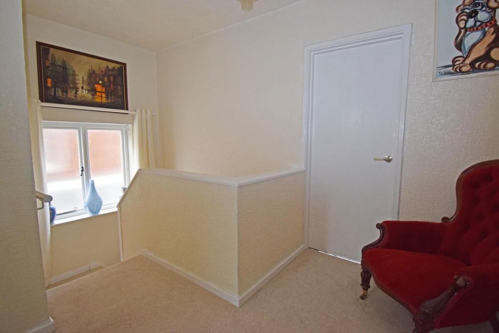 21 Birmingham Road, landing.jpg