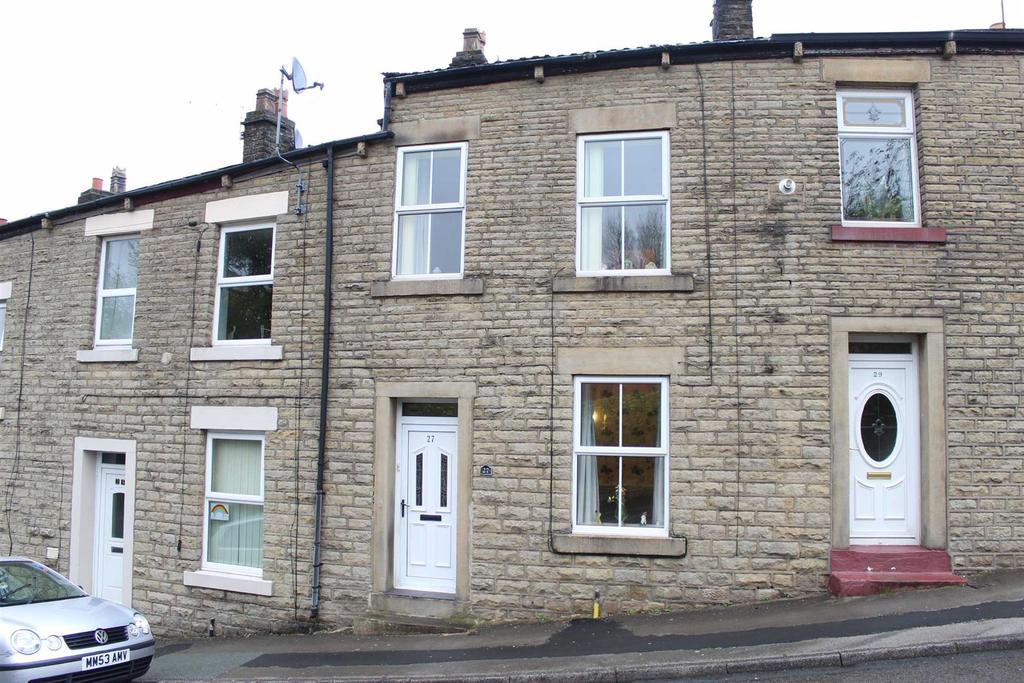St Marys Road, Glossop 2 bed terraced house £140,000